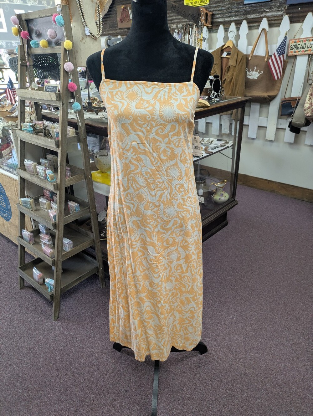 NWT Billabong Sleeveless Spaghetti Strap Floral Midi Dress in Peach and White